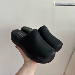 black bubble clogs